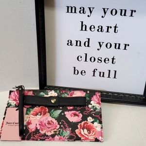 🌸JUICY COUTURE PEEK A BOW WRISTLET